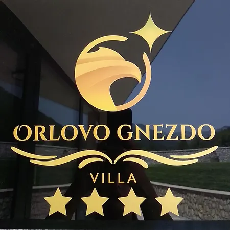 Orlovo Gnezdo Villa