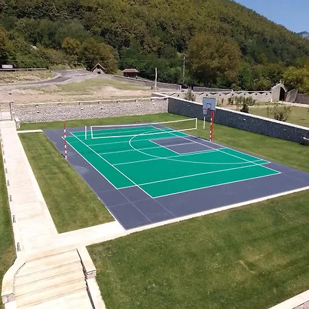 Orlovo Gnezdo Villa Ljubovija